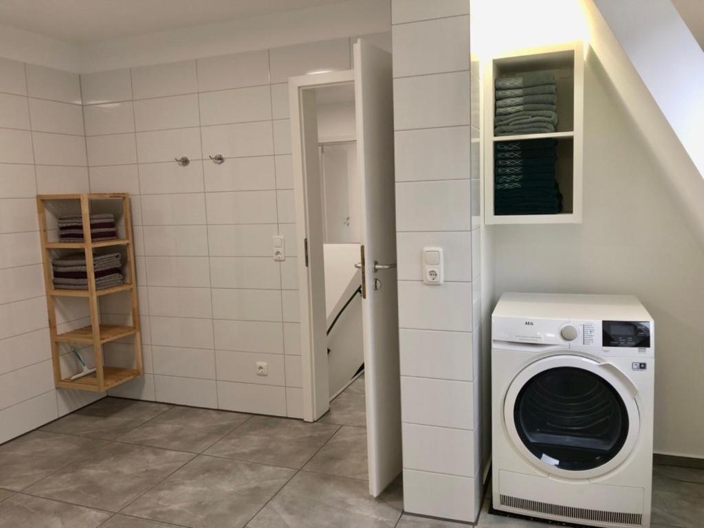 Dachgeschosswohnung Mit Seeblick Ahrensbok Eksteriør bilde