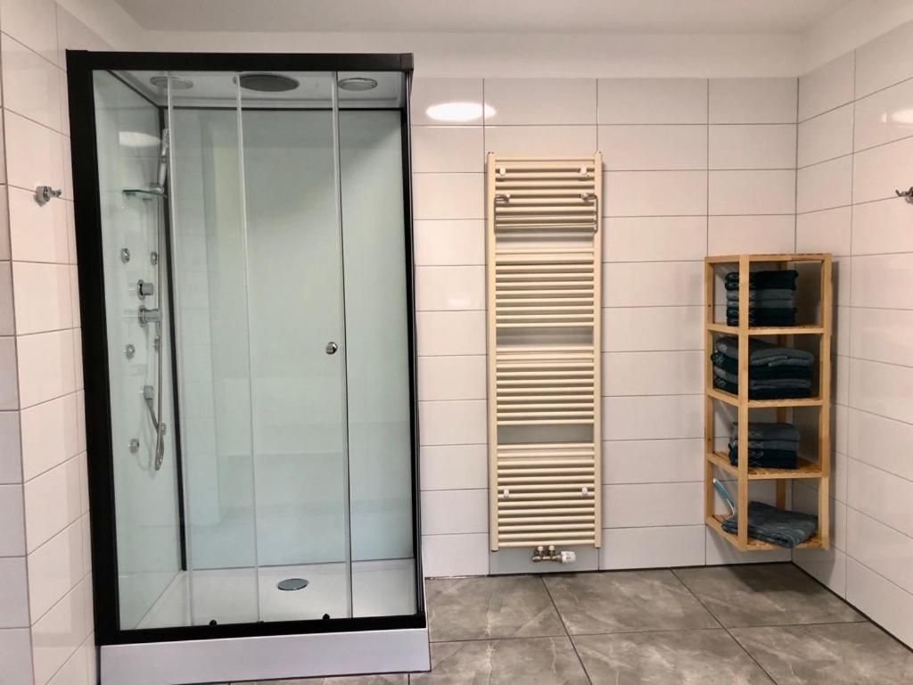 Dachgeschosswohnung Mit Seeblick Ahrensbok Eksteriør bilde