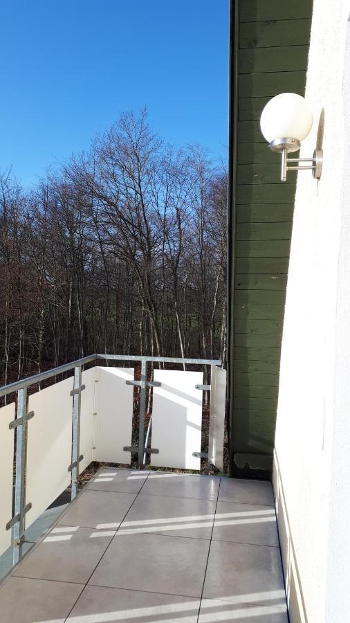 Dachgeschosswohnung Mit Seeblick Ahrensbok Eksteriør bilde