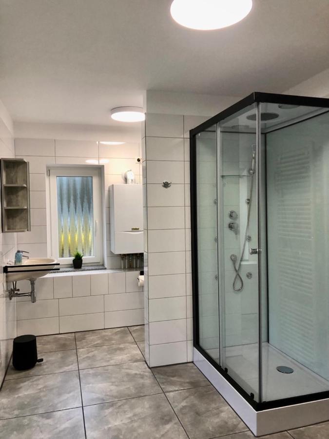 Dachgeschosswohnung Mit Seeblick Ahrensbok Eksteriør bilde