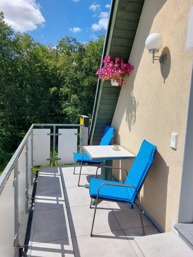 Dachgeschosswohnung Mit Seeblick Ahrensbok Eksteriør bilde